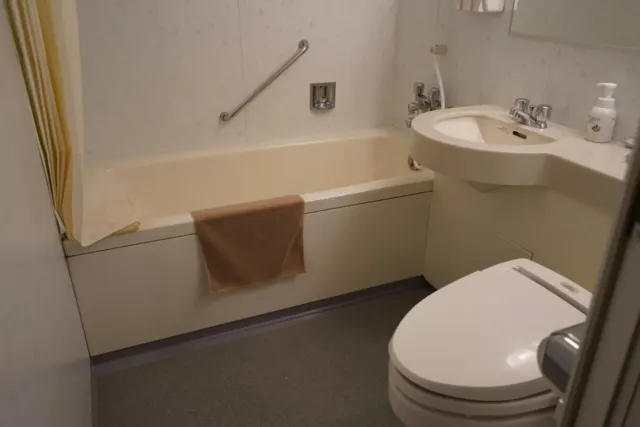 WC bezkołnierzowe